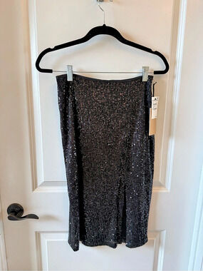 Halogen Sequined Midi Skirt in Black Size Small Petite